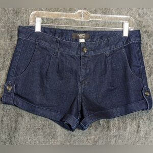 California Vintage Shorts 29 womens pleated dark wash denim vintage hippie 70s